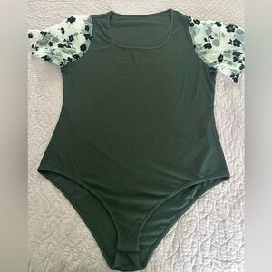 SHEIN Bodysuit